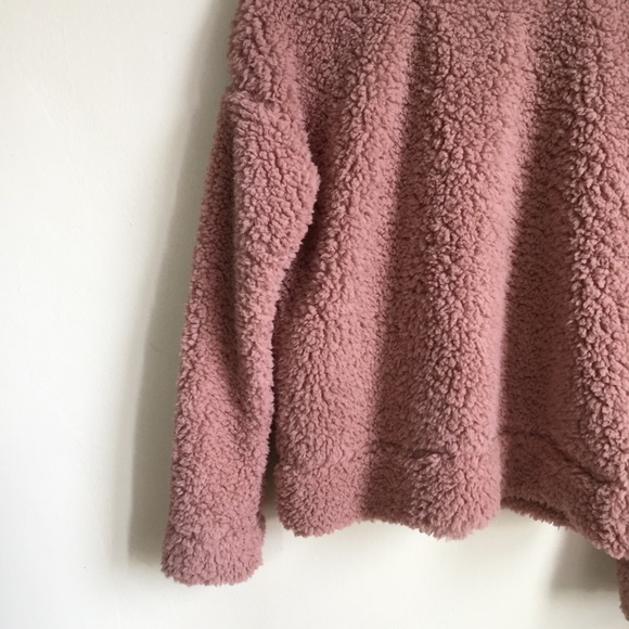 FRANCESCA’S Collection Teddy Sweater Cozy Pink Fuzzy Pullover Size Small - Picture 4 of 7
